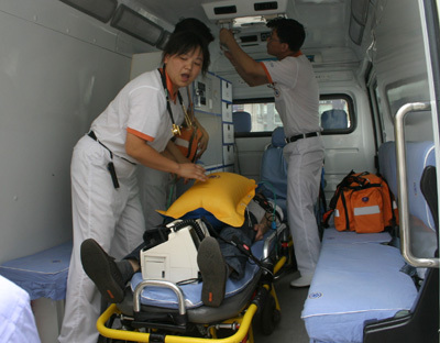 阿里120救护车出租24小时服务