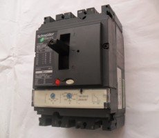 原裝施耐德斷路器NSX250H/200A-3P熱磁式