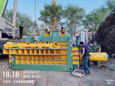 江阴产废钢压块机1000吨双主缸