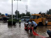 无锡排除涝水 消除水坑 城区防汛排涝