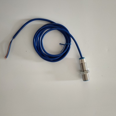 接近开关JB-D4PK-M8 三线PNP常开