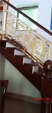 铜艺楼梯扶手 时尚的别墅少不了铜艺楼梯