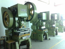東莞莞城區廢舊機器設備回收現場估價