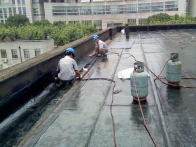 太原小东门附近专业做屋顶防水维修漏水