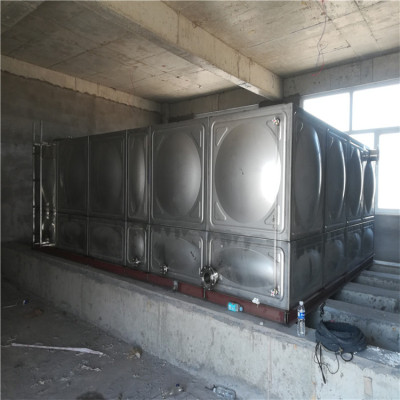 养殖厂安装不锈钢水箱的优点