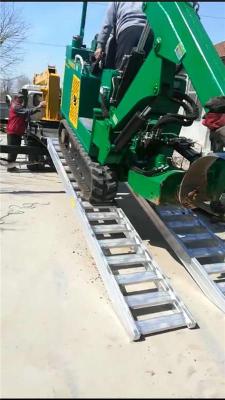 青岛市定制3-8吨履带挖掘机运输车爬车铝梯