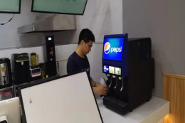 南阳火锅店可乐机果汁机自助饮料机