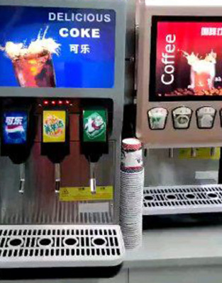 郑州哪有可乐机冰淇淋机水吧饮料设备
