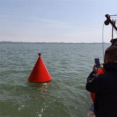 海上耐腐蚀聚乙烯浮标2.4米1.8米塑料航标