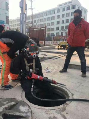 進(jìn)賢管道清淤管道機(jī)器人檢測(cè)設(shè)備齊全