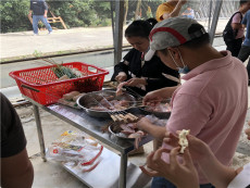 深圳鳳凰山農(nóng)家樂趣味野炊一日游