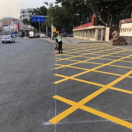 深圳龙华停车位划线-道路划线-消防通道划线