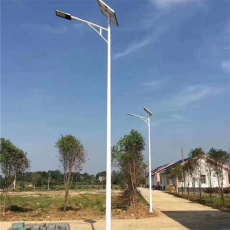 郑州光之华太阳能路灯安装公司   价格优惠