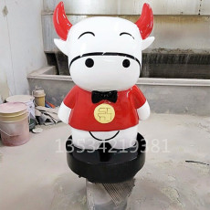 惠州春节贺岁卡通牛雕塑咨询电话