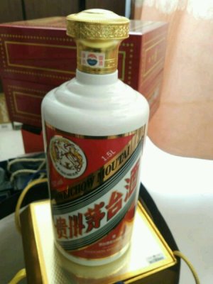 淮南回收猪年茅台酒空瓶盒子值多少钱一箱 本月报价