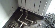 太原修理暖气阀门漏水清洗地暖更换分水器