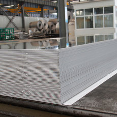 屋面板用3004铝板厂家价格多少钱