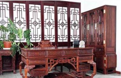 上海红木家具开裂修复方法实木门维修更换