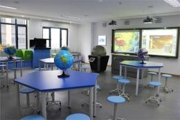 数字化历史地理专用教室及设备