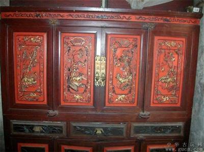 上海华漕明清红木家具改造颜色工艺的精湛