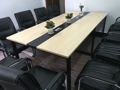 合肥現代鋼架板式會議桌長條培訓洽談桌出售
