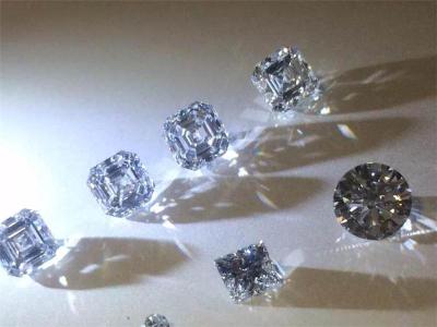 现在的钻石私下交易价格是多少