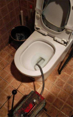 太原厕所马桶堵了怎么办上门疏通下水道电话