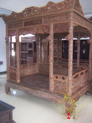 上海市旧房木制改造 老家具 樟木箱 红木家