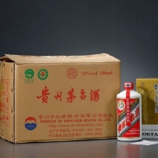 北京回收15年30年50年茅台酒瓶子 回收价格