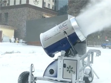安装人工造雪机流程 建设冰雪乐园造雪机