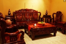 上海红木家具补修专门翻新 三十多年的木工