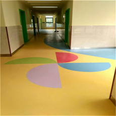 幼儿园pvc地板品牌 品质优良 批发工厂