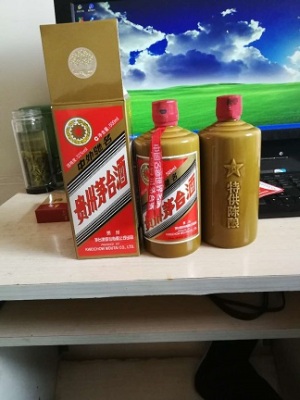 廊坊2.5升金桂叶茅台酒瓶回收一览价格