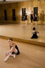 河北区舞蹈玻璃镜子  安装全教程