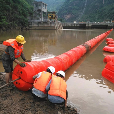 水力發(fā)電廠進水口浮式攔污排施工安裝