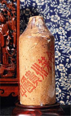德江县年份茅台酒回收80年年份茅台酒回收