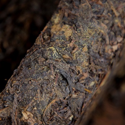 黑茶茯砖回味甘甜泡法多样 香木海黑茶文化