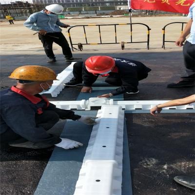 山东济宁泗水长效复合覆布排水板经销商