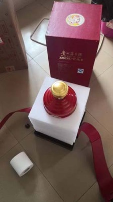 广州新城本地贵州50年茅台酒瓶回收公司