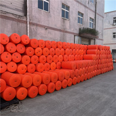 水上攔垃圾漂浮球大距離管式攔污排設計方案