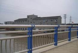 河道桥梁不锈钢栏杆 景观护栏报价