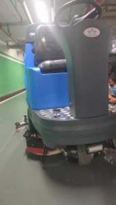 南昌生产驾驶式洗地机公司