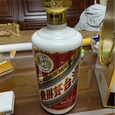 深圳福田區30年麥卡倫酒瓶回收名酒鑒定