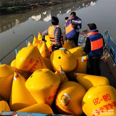 海上定位浮筒带太阳能灯滚塑浮标介绍