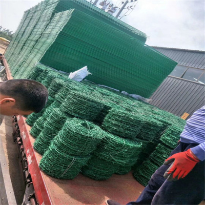 上海绿色带刺铁丝网供应商