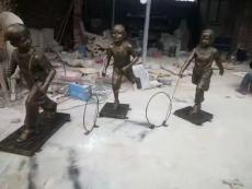 安徽玻璃钢仿铜小孩子嬉戏场景雕塑生产厂家