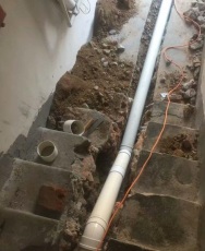 太原并州东街维修上下水管道漏水水钻打孔