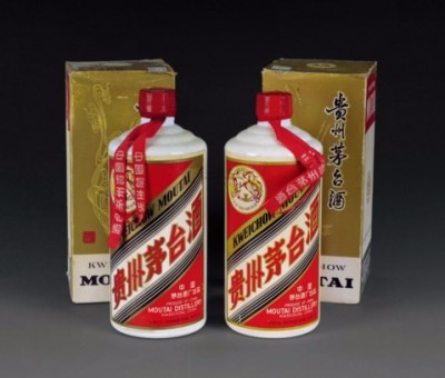 六盘水原件贵州茅台酒回收价格多少钱一箱