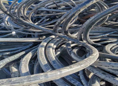 呼和浩特电缆回收-呼和浩特废铜电缆回收