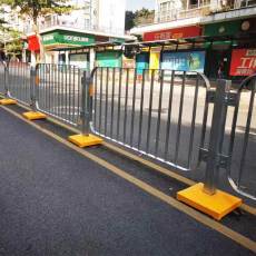 机非隔离栏杆作用 深圳市政道路护栏厂家